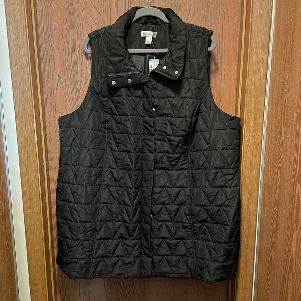 NWT CJ Banks sz 3x Quilted Black Long Zipper Vest!